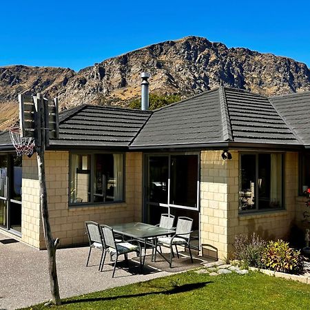 Alpine Mirage Villa Queenstown Exteriör bild